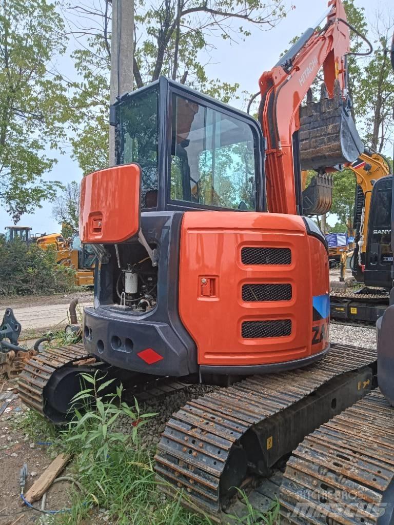 Hitachi ZX55 Minikaivukoneet < 7t