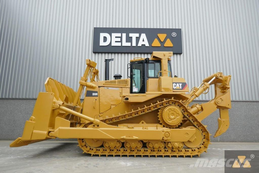 CAT D9R Telaketjupuskutraktorit