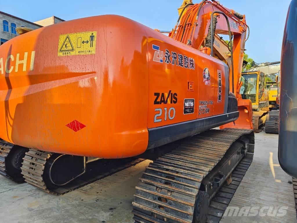 Hitachi ZX 210 Telakaivukoneet