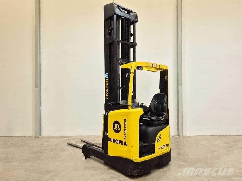 Hyster R1 6 HD Työntömastotrukit