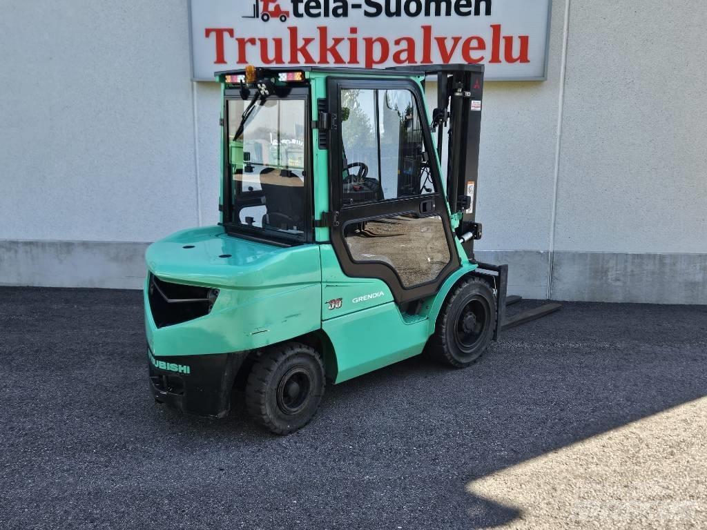 Mitsubishi FD35N Dieseltrukit