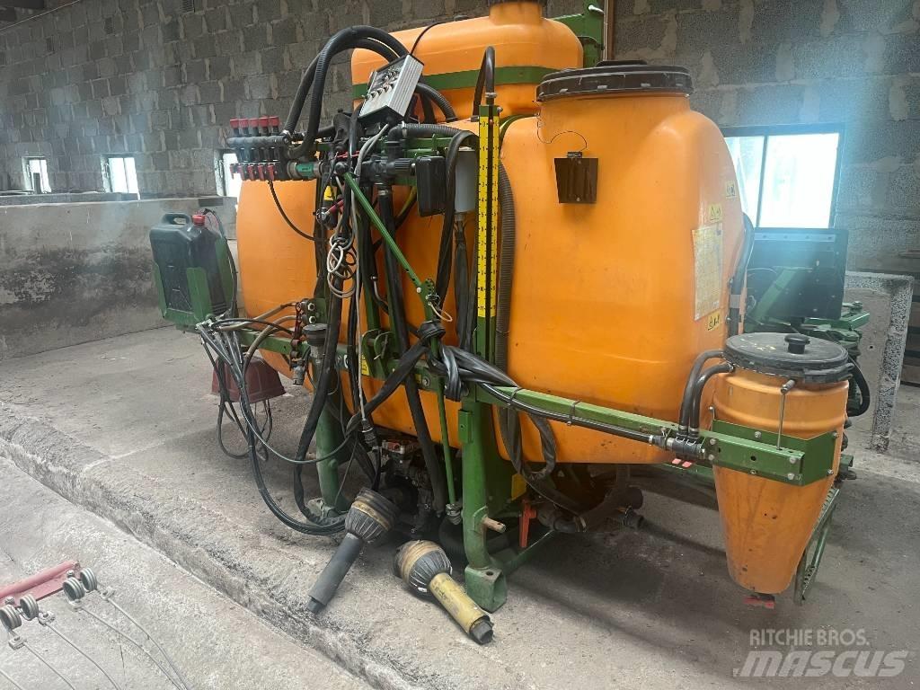 Amazone UF 1000 Nostolaite ruiskut