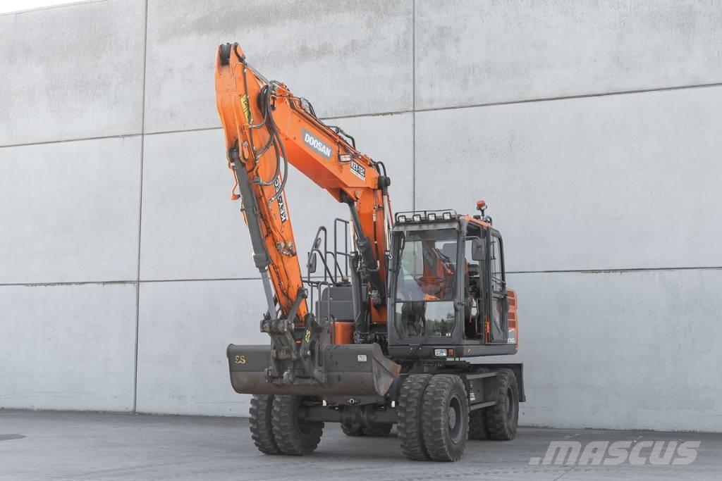 Doosan DX 140 W Pyöräkaivukoneet