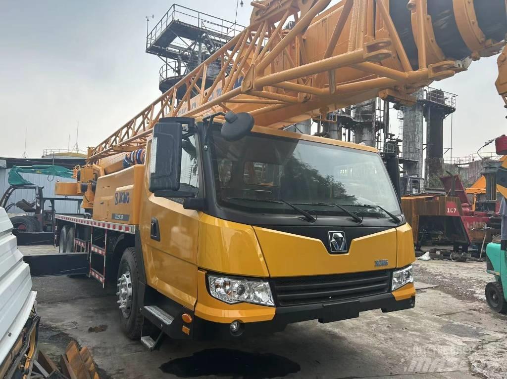 XCMG QY 25 K5D Mobiilinosturit