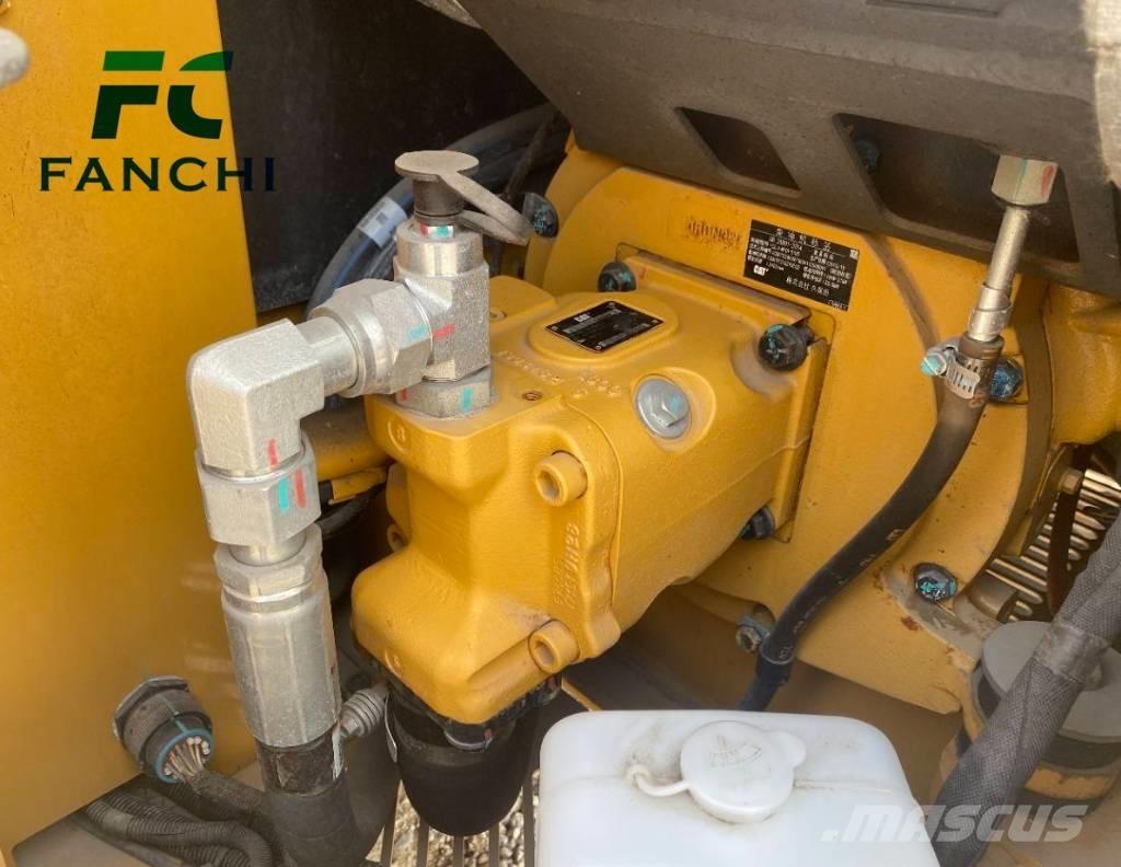 CAT 306 Telakaivukoneet