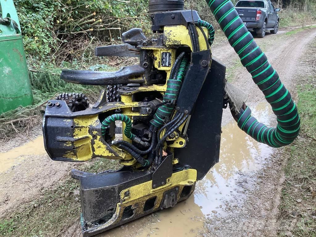 John Deere 1170 E Harvesterit