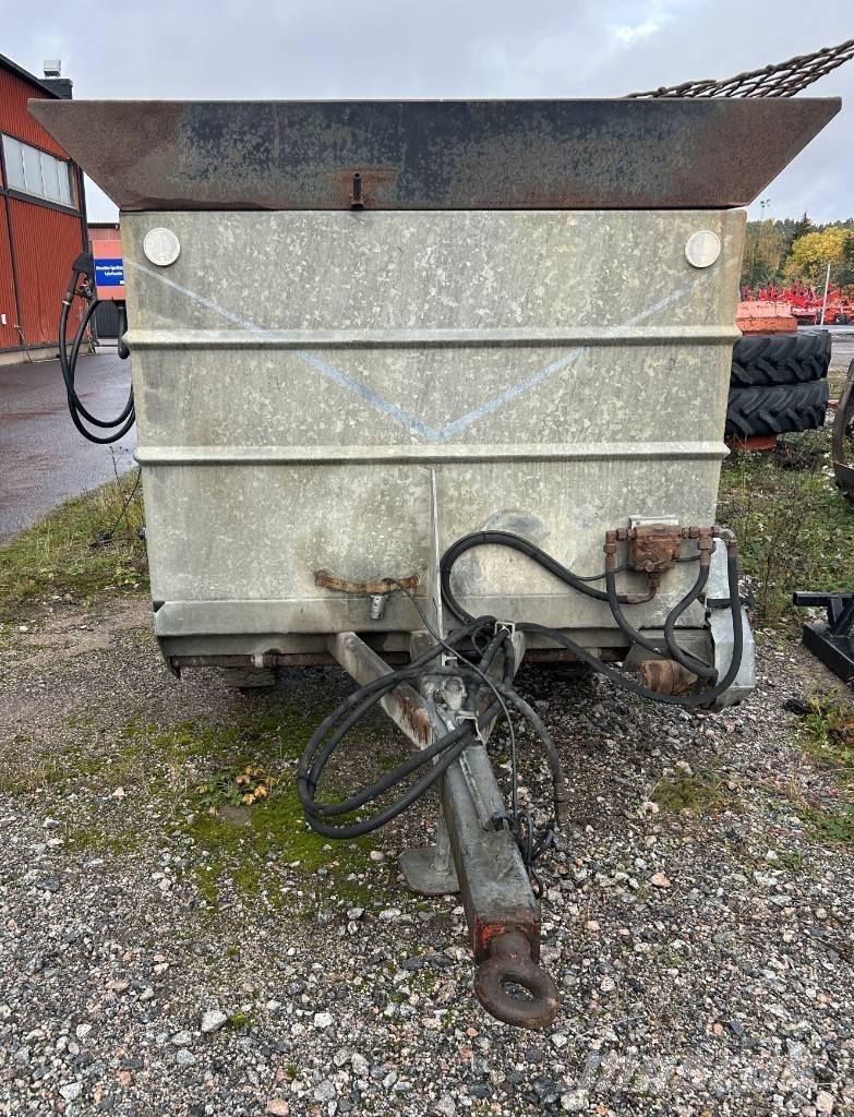 Salo 1600 Hiekan- ja suolanlevittimet