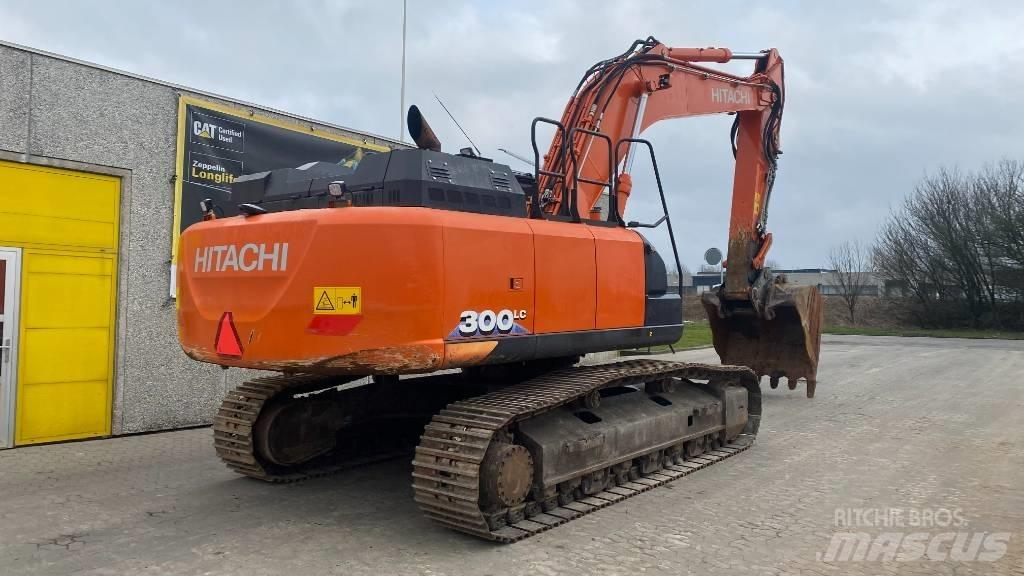 Hitachi ZX 300 LC-6 Telakaivukoneet