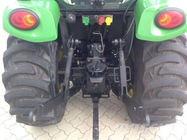 John Deere 3720 Traktorit