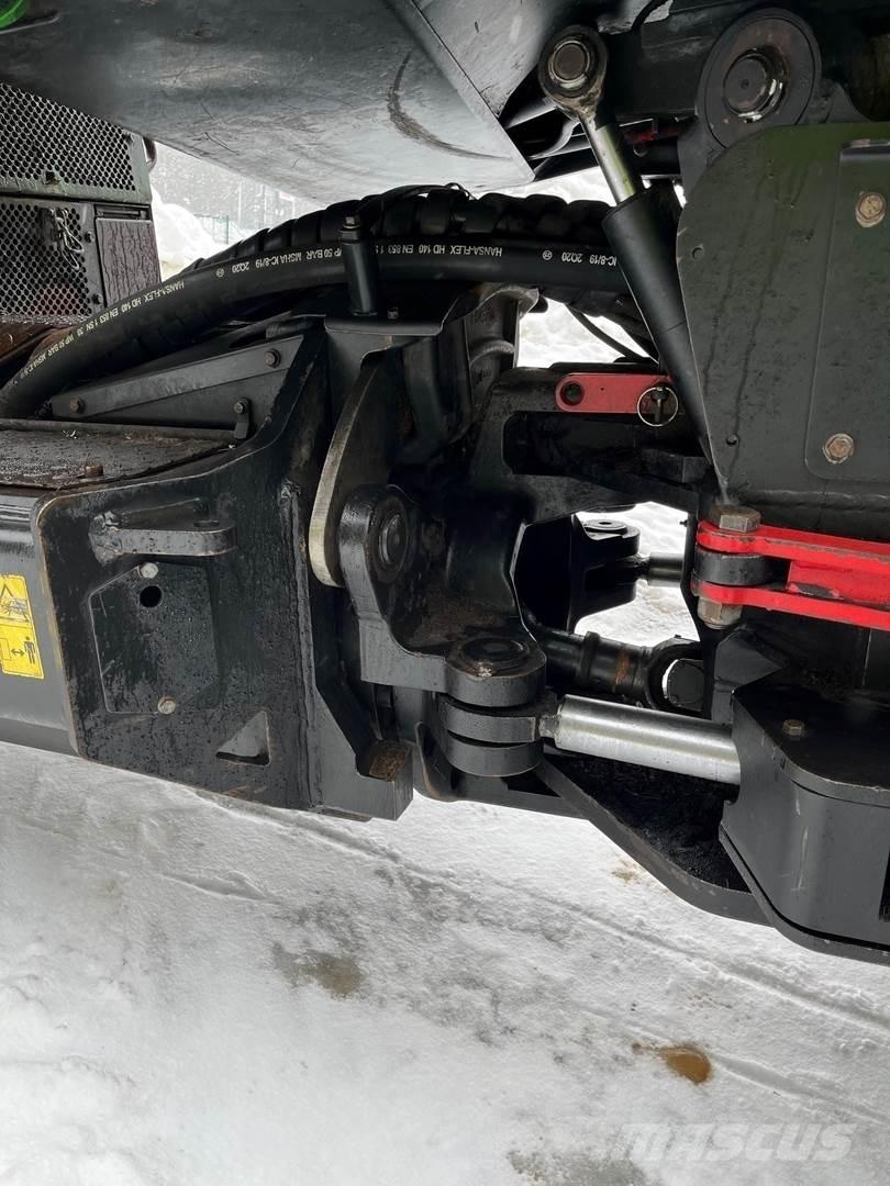 John Deere 1470D Harvesterit