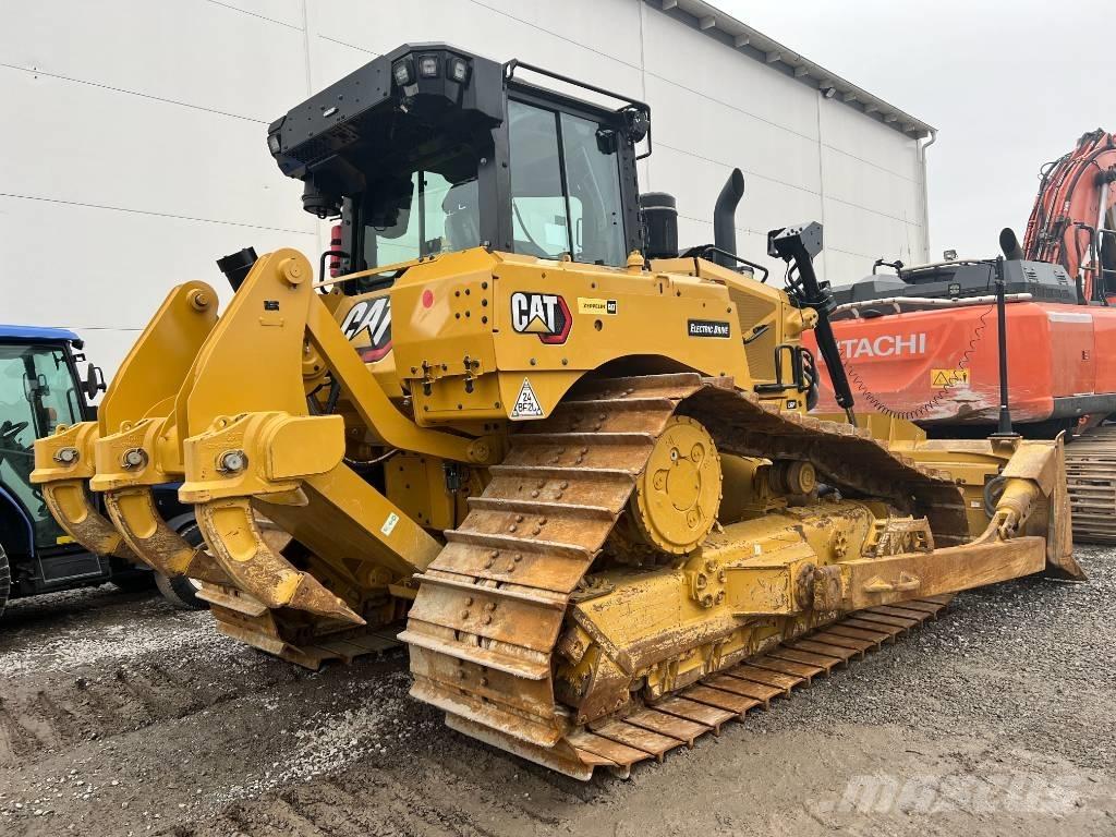 CAT D 6 XE LGP Telaketjupuskutraktorit