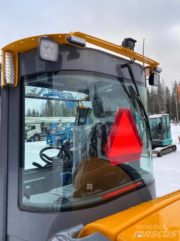 LM Trac 587 Taajamakoneet