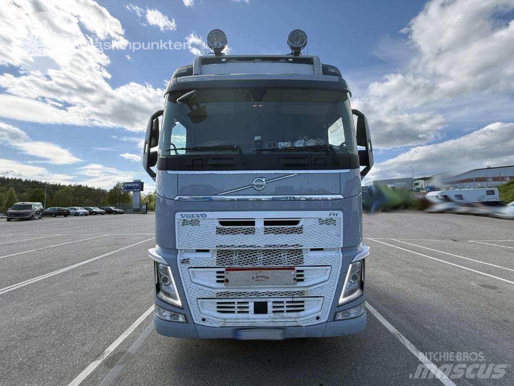 Volvo FH 540 Vetopöytäautot