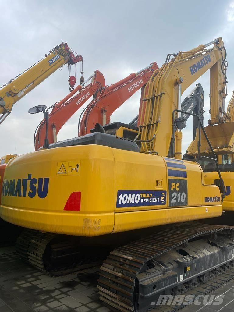 Komatsu PC210-10MO Telakaivukoneet