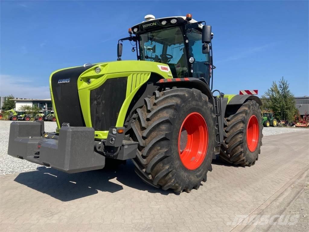 CLAAS XERION 5000 Traktorit