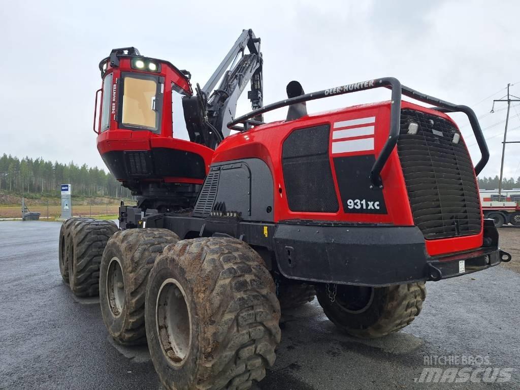 Komatsu 931XC Harvesterit