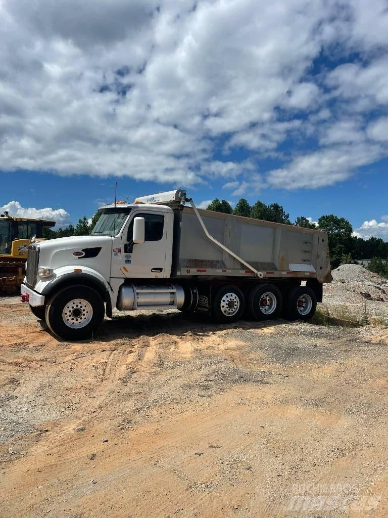 Peterbilt Dump Truck Sora- ja kippiautot