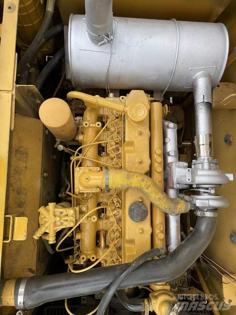 CAT 320C Telakaivukoneet