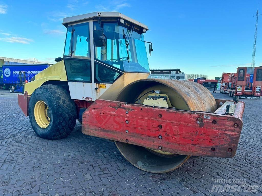 Dynapac CA 602 Yksivalssijyrät