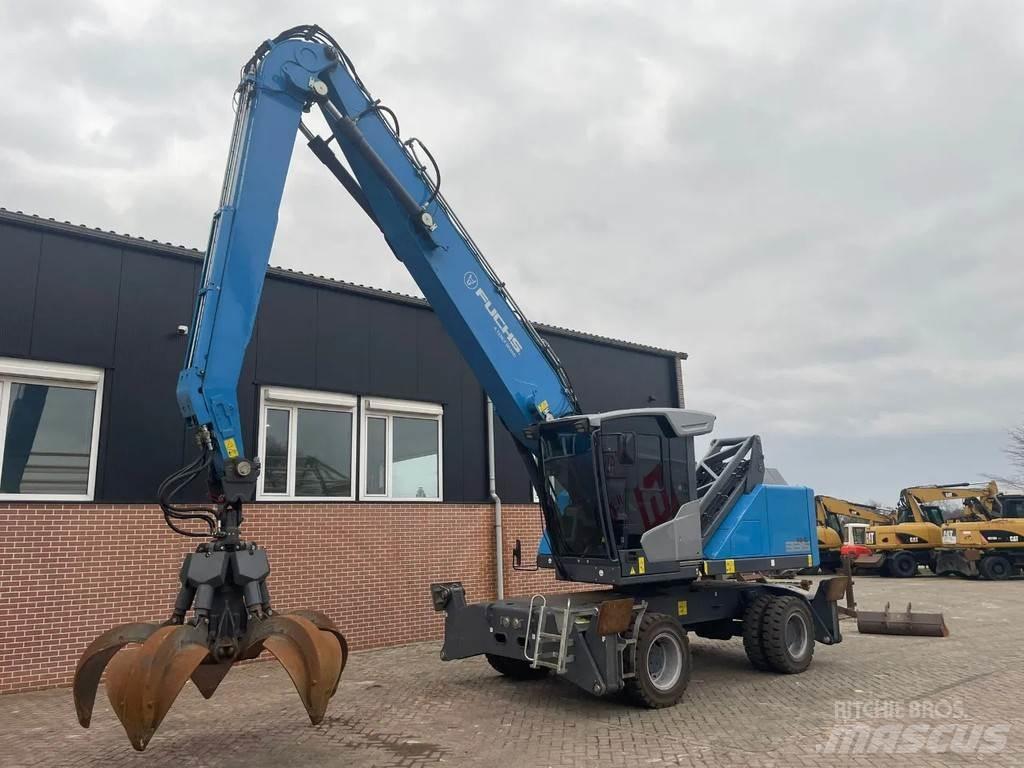Fuchs MHL335 Pyöräkaivukoneet