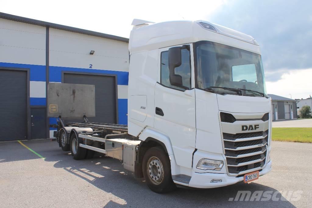 DAF XG 530 FAN Kontti-/tasonostoautot