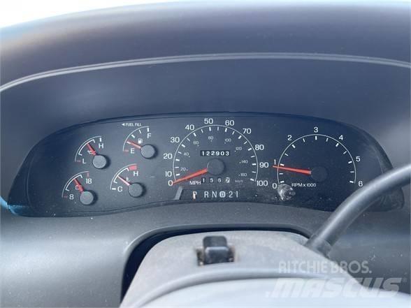 Ford EXCURSION Muut koneet