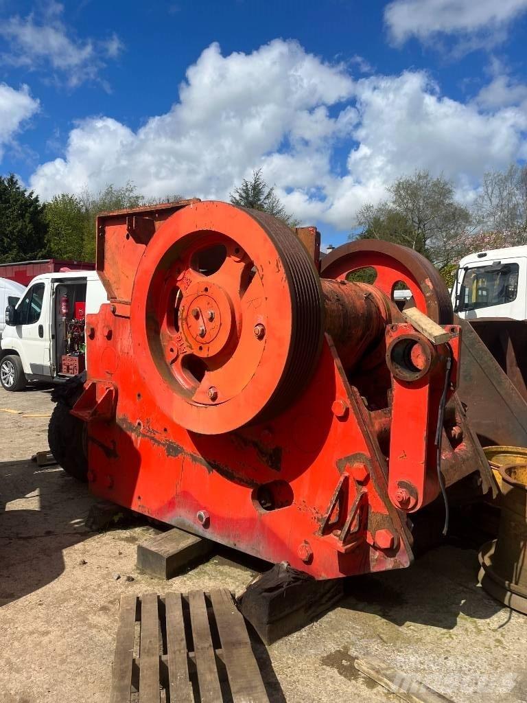 Sandvik QJ 341 Mobiilimurskaimet