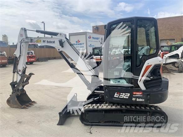 Bobcat E32i Minikaivukoneet < 7t
