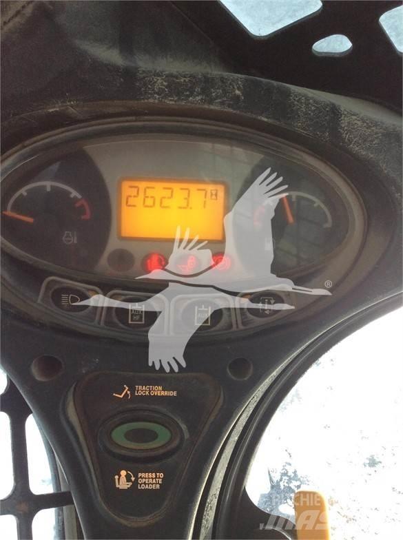 Bobcat T750 Liukuohjatut kuormaajat