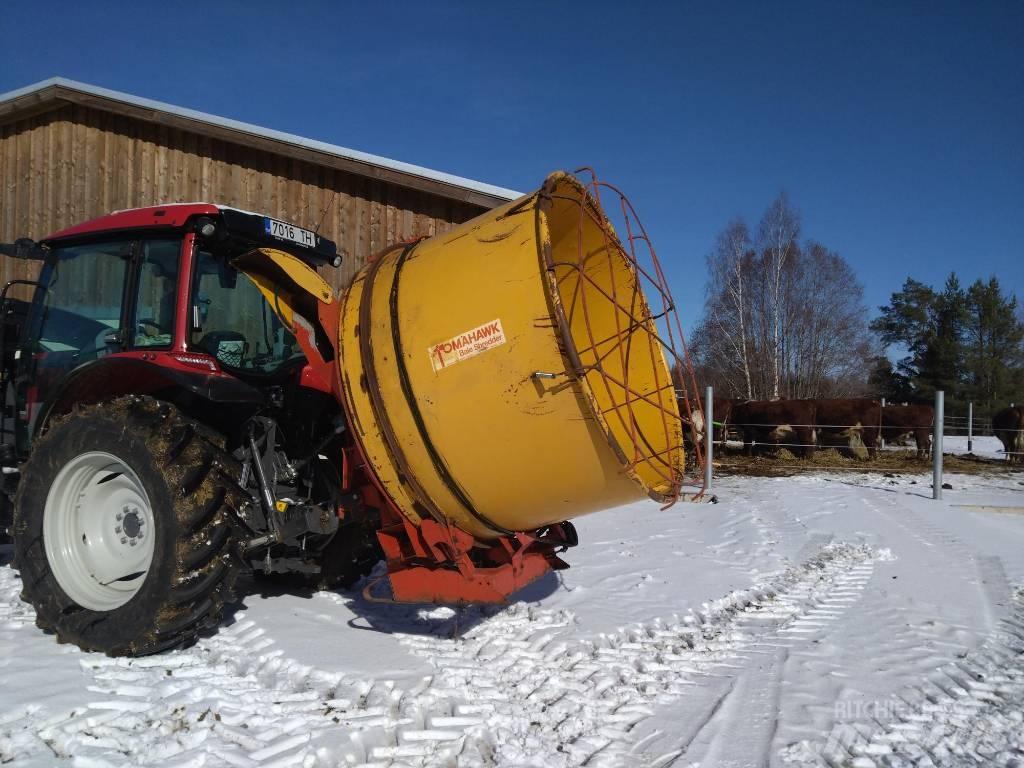 Tomahawk 5050 Paalinkäsittelykoneet