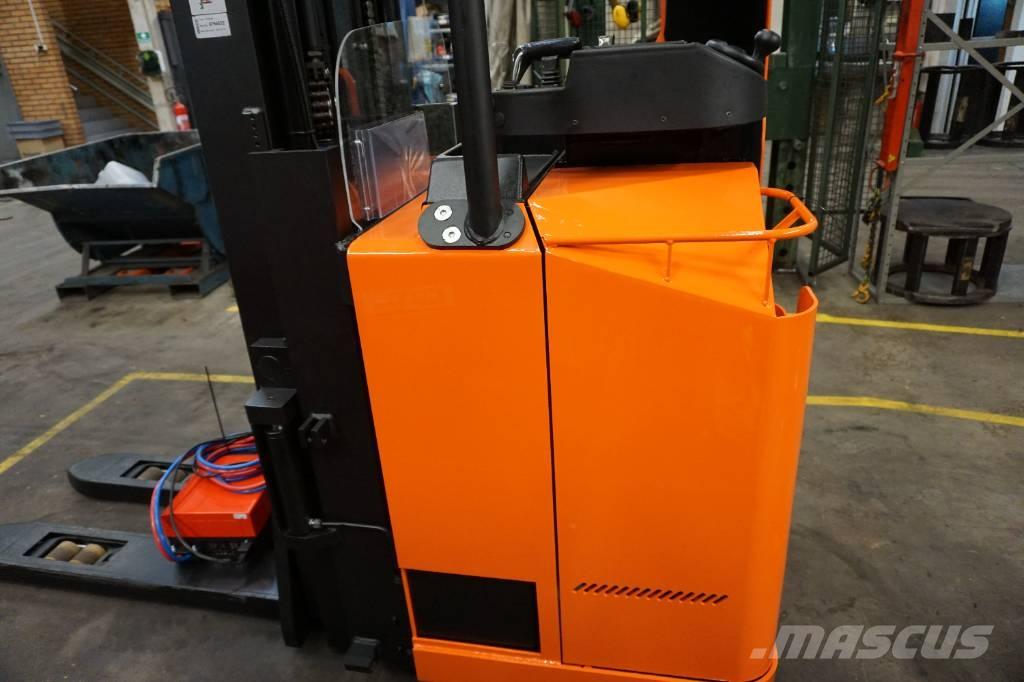 Toyota SSE160L Ajettavat pinoamisvaunut