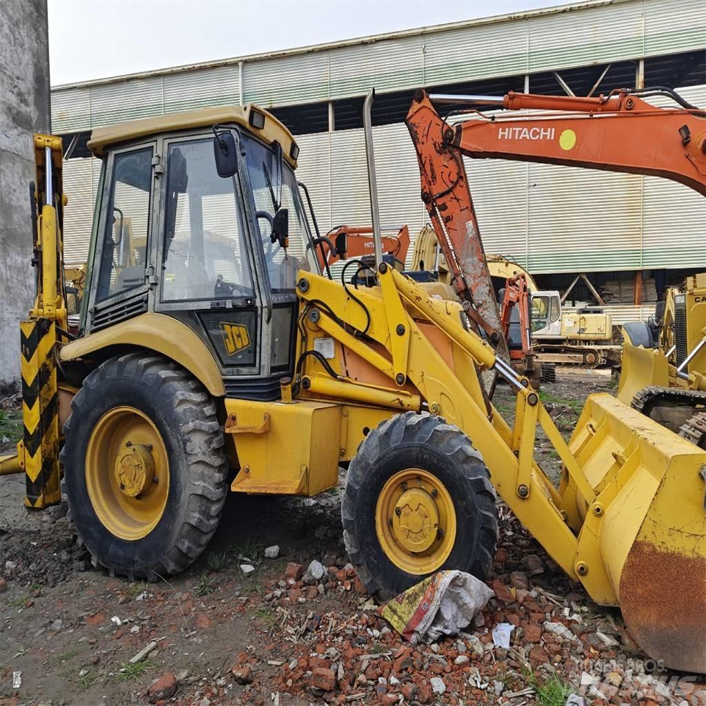 JCB 3 CX Kaivurikuormaajat