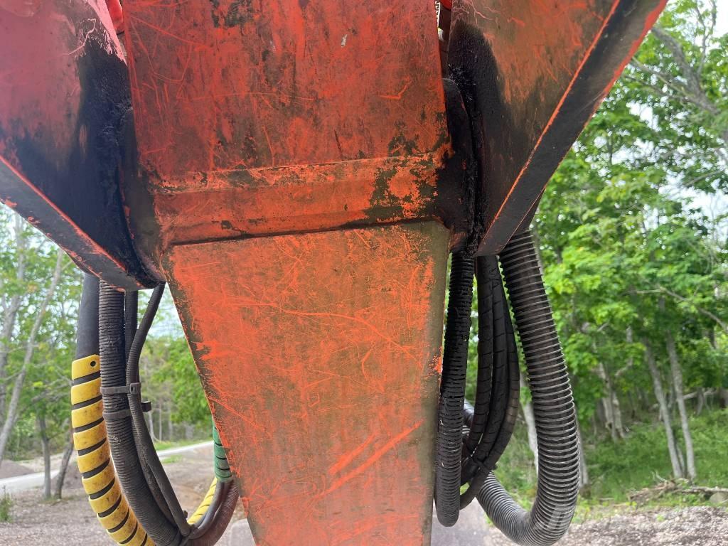 Fiat-Kobelco E 215 Telakaivukoneet