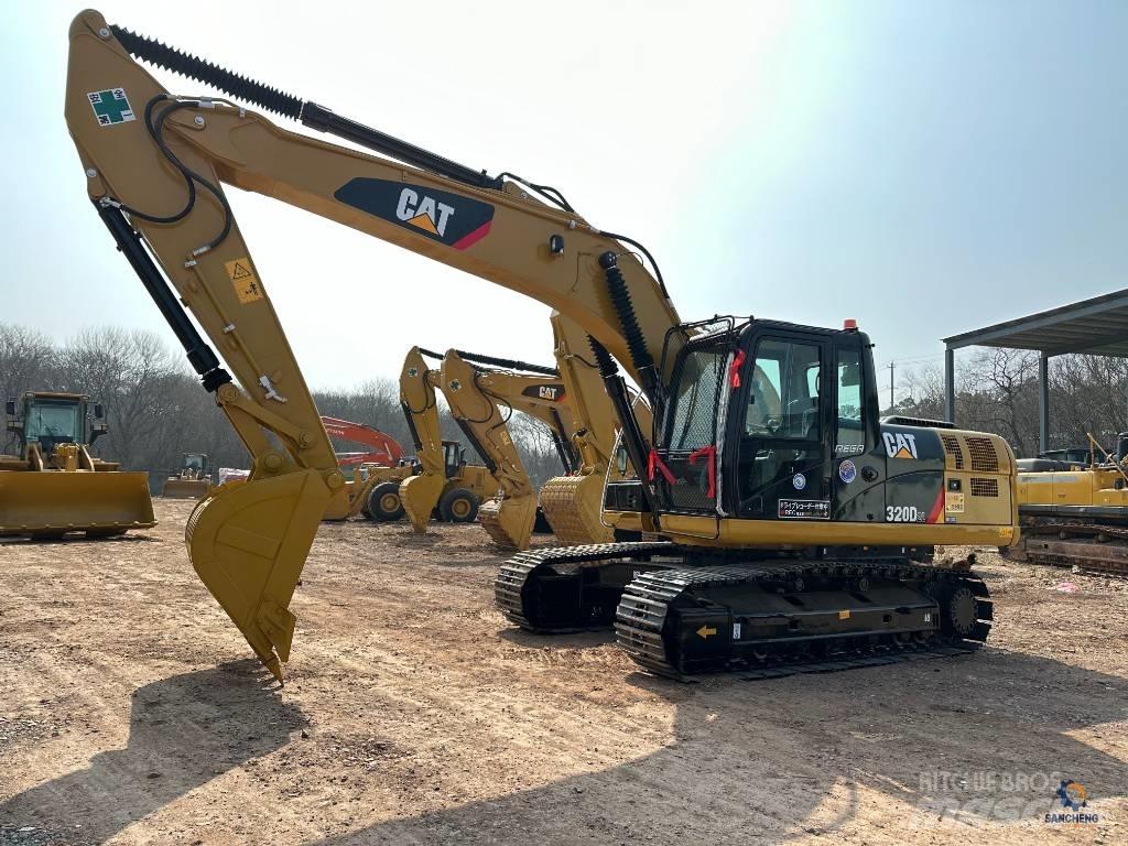 CAT 320D2L Telakaivukoneet