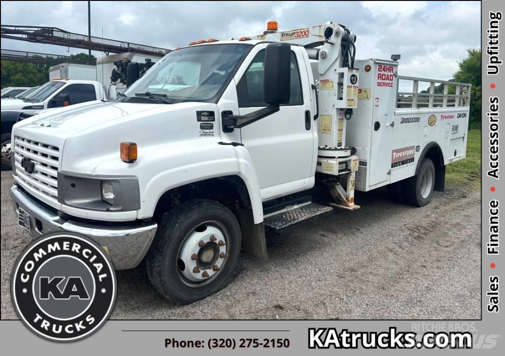 Chevrolet C5500 Tela-alustaiset nosturit