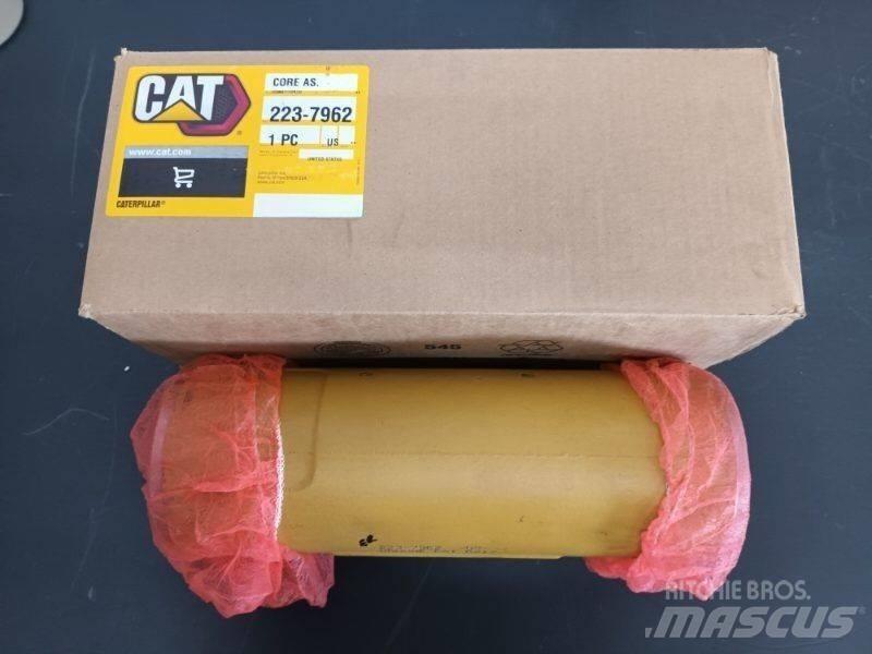 CAT CORE AS 223-7962 Alusta ja jousitus