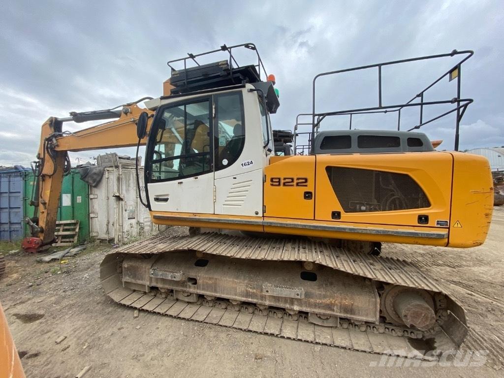 Liebherr R 922 Telakaivukoneet
