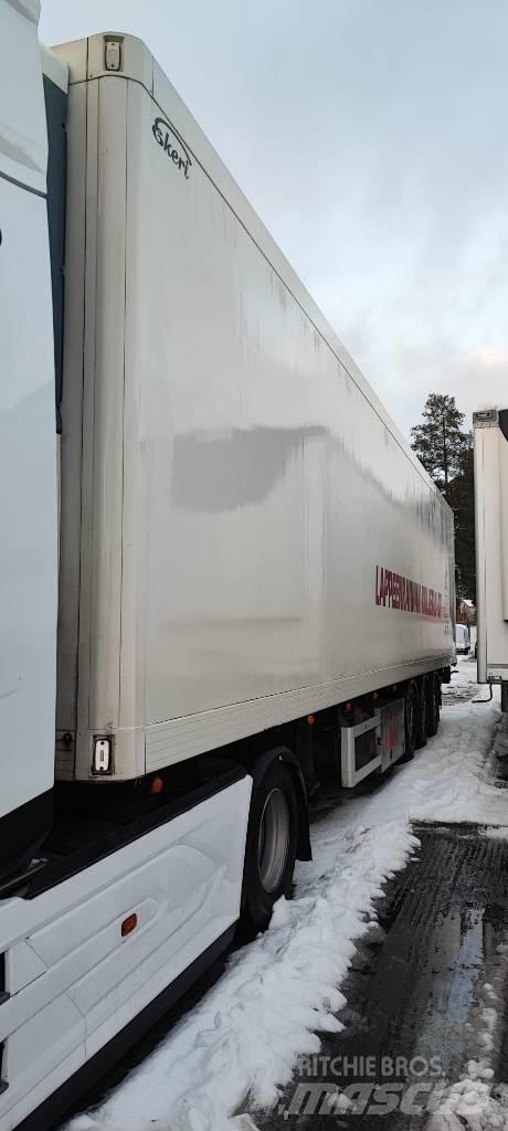 Ekeri T3-R Kylmä-/Lämpökoripuoliperävaunut