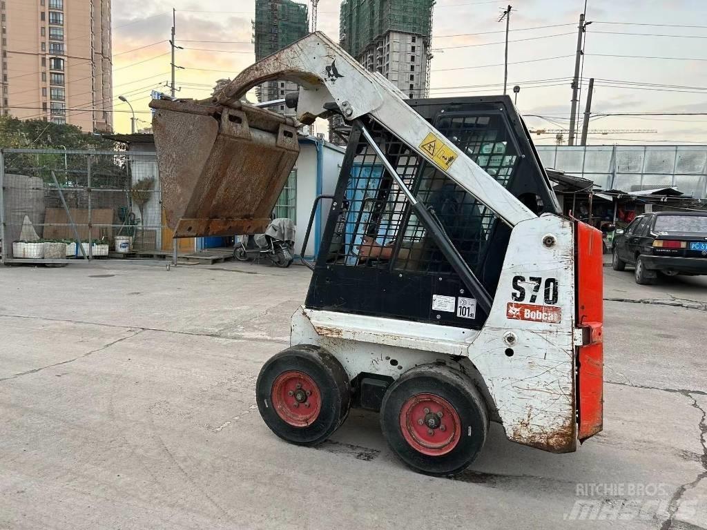 Bobcat S 70 Liukuohjatut kuormaajat