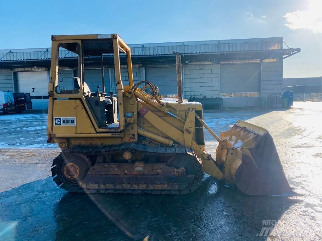 CAT 931 B Telakuormaajat