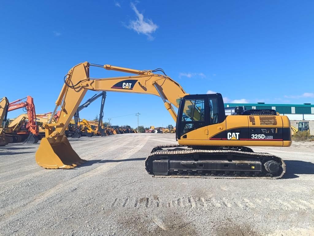 CAT 325 D Telakaivukoneet