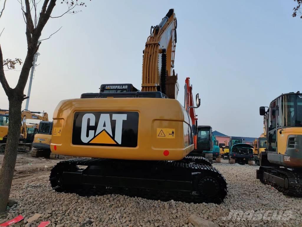 CAT 320 D Telakaivukoneet