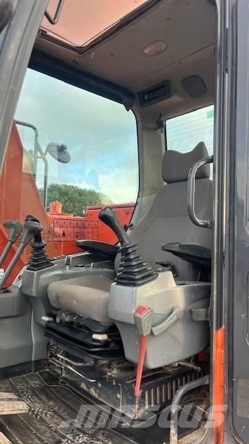 Doosan DX 140 LCR-3 Telakaivukoneet