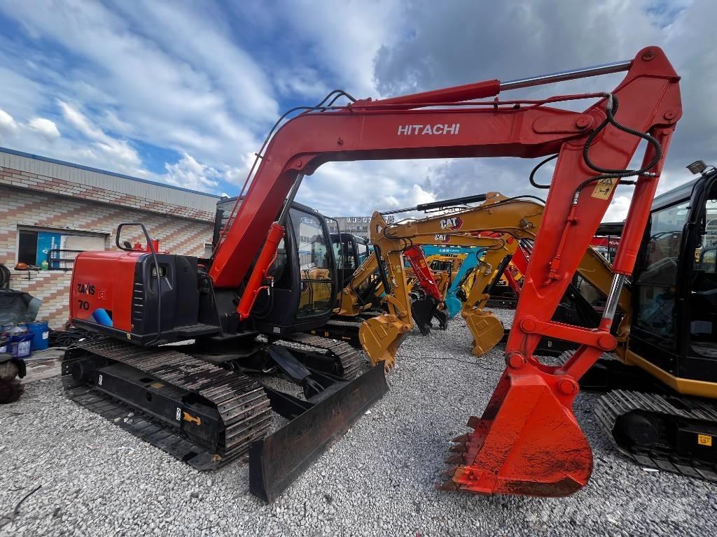 Hitachi ZX 70 Midikaivukoneet 7t - 12t