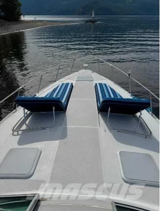  Formula Yachts PC41 Veneet, proomut ja ponttoonit