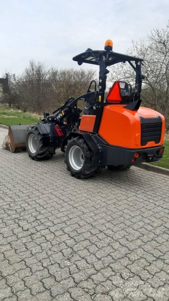 Kubota RT280-2 Pienkuormaajat