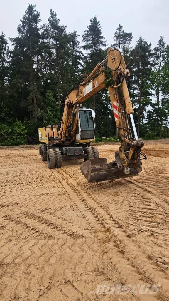 Liebherr 904 Pyöräkaivukoneet