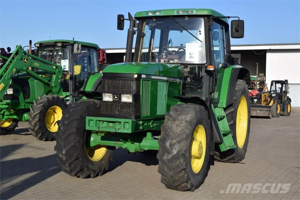 John Deere 6510 Traktorit