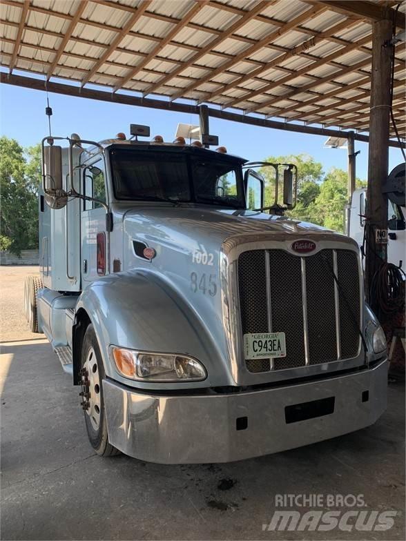 Peterbilt 386 Vetopöytäautot