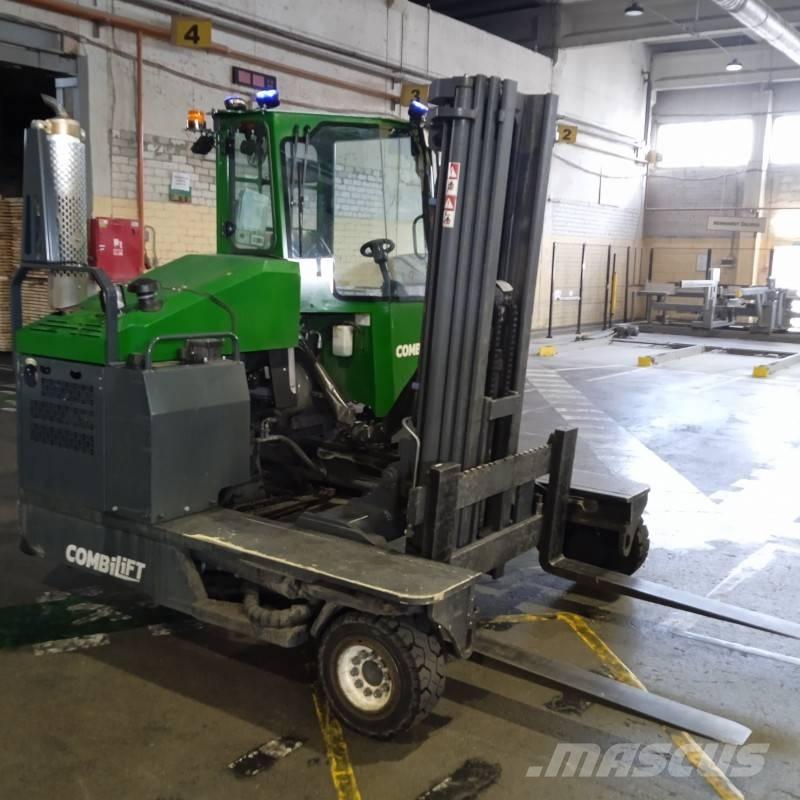 Combilift C 4000 Nelitietrukit